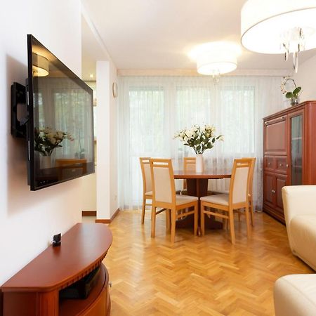 Two-Bedroom Family Apartment Esperanto Next To Klif By Noclegi Renters Warsaw Exterior photo